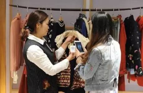 茵曼为什么没有网店,茵曼在淘宝上为什么那么多家店铺