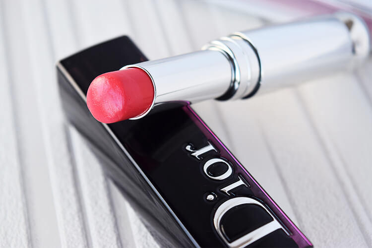 dior魅惑釉唇膏掉色 (dior魅惑釉唇膏真伪)