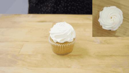 纸杯小蛋糕裱花零基础学习,十二个纸杯蛋糕需要多少奶油裱花