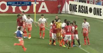 *球赌**+肘击围殴日本人！韩国球队输球又输人亚冠全军覆没