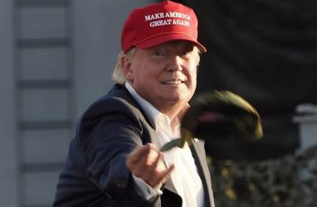 夏天适合戴的高顶棒球帽,夏季的棒球帽怎么搭出活力的感觉