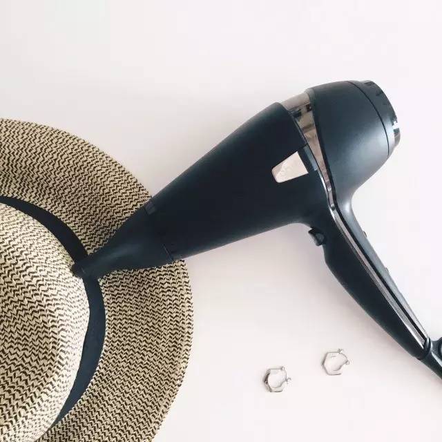 贵的吹风机真的不伤头发吗,家用吹风机哪个牌子的不伤头发