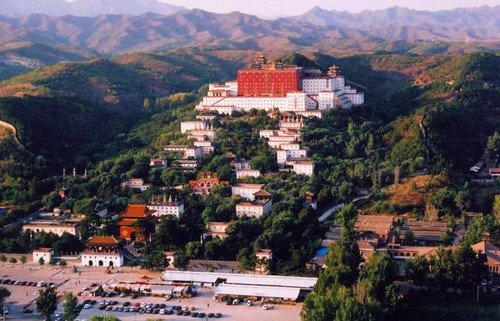 住宿承德避暑山庄,承德山庄外宾馆