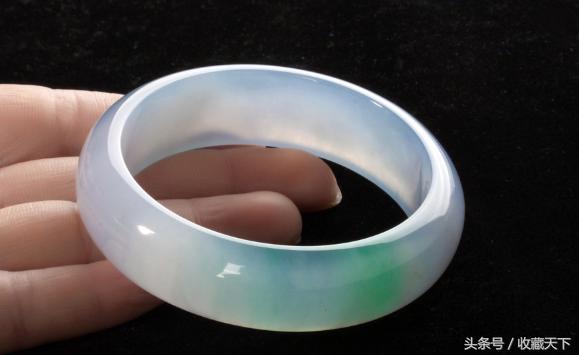 冰种翡翠是什么意思为什么这么受人欢迎