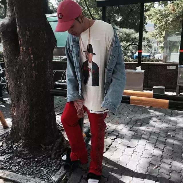 头条｜除了GD，他才是韩国嘻哈圈最会穿衣男人！