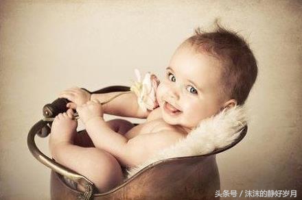 给出生的宝宝算八字好不好,给宝宝推算出生日期和起名