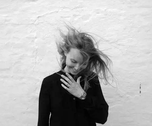 低成本民宿建造,5个小时建造农村别墅