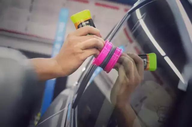 车头灯进水了，有雾气，很难消除，怎么办呢？