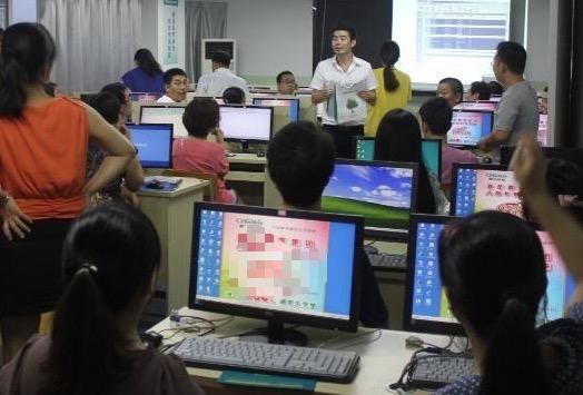 最受程序员喜爱的十大it培训机构,it培训机构培训出来的程序员