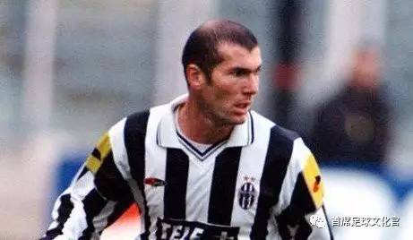 世界足坛大满贯分别是哪几位,世界足球大满贯有几人