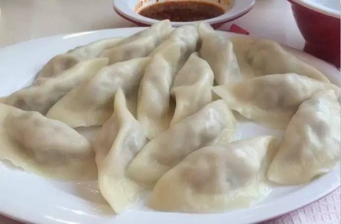 精彩搜街｜不到1000米的麦岛路北段竟然有35家大大小小的饭店！