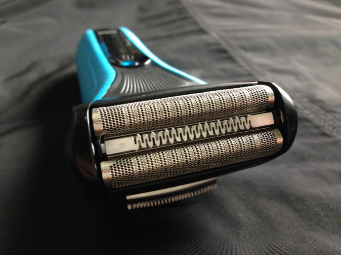 德国博朗剃须刀测评 (博朗braun剃须刀介绍)