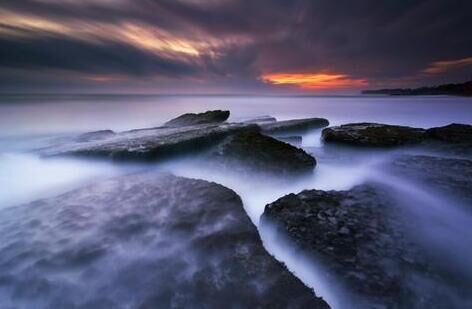 原油股市走势预判,非农数据公布原油操作建议