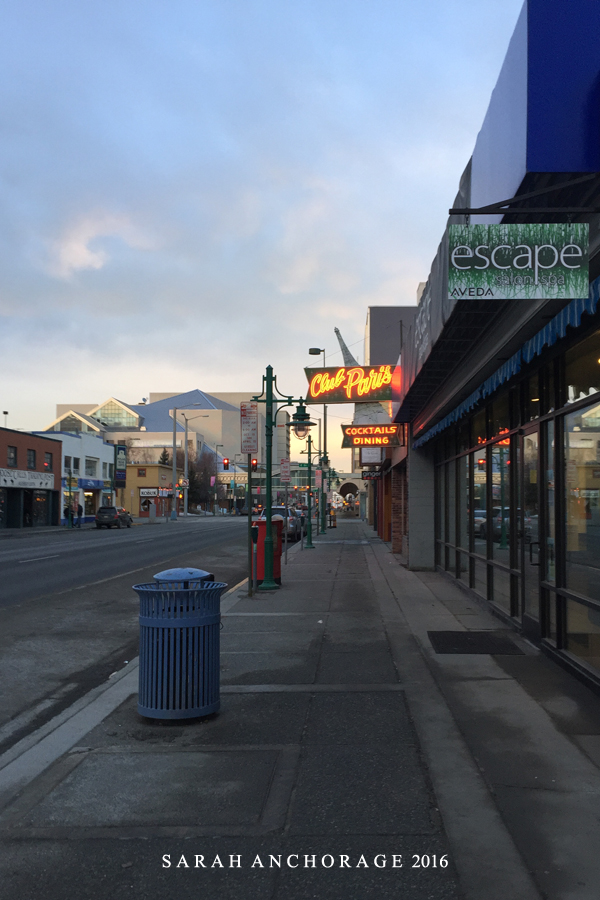 为了这束光，我们一路向北追逐而至...