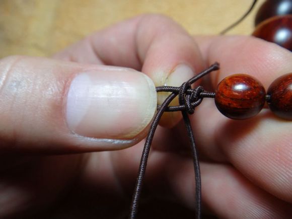 佛珠绳子断了去哪里修,佛珠绳子断了怎么办