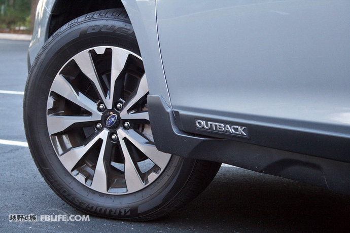 斯巴鲁傲虎2010款3.6r,斯巴鲁傲虎3.6评测