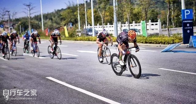 鐑堥璧涗簨,鐑堥杞﹂槦姣旇禌瑙嗛