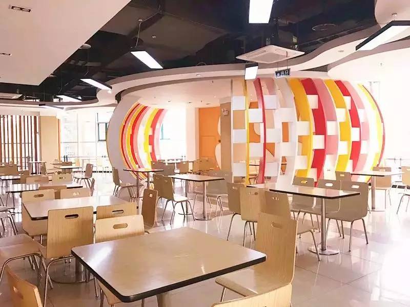 说来惭愧，我的大学不过就是成都所有高校中最好吃的！