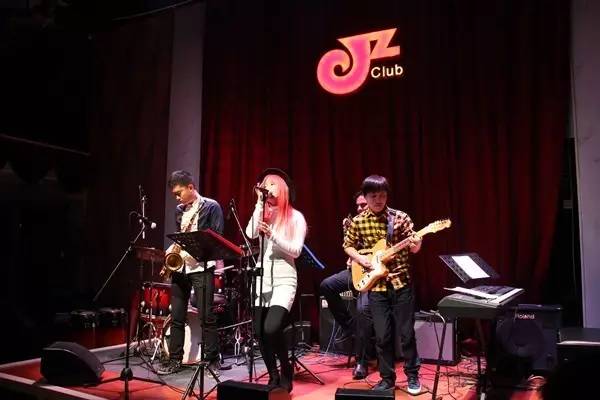 高考最后一天晚上怎么度过,高考结束后最想去哪里