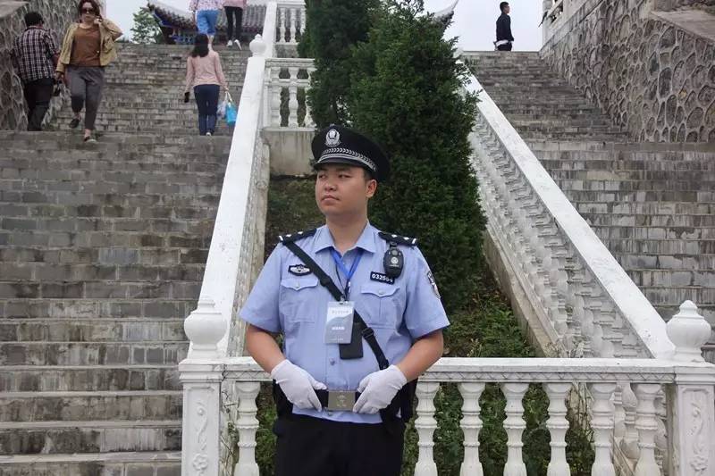 牵手茶人聚匀城，拥抱世界品香茗