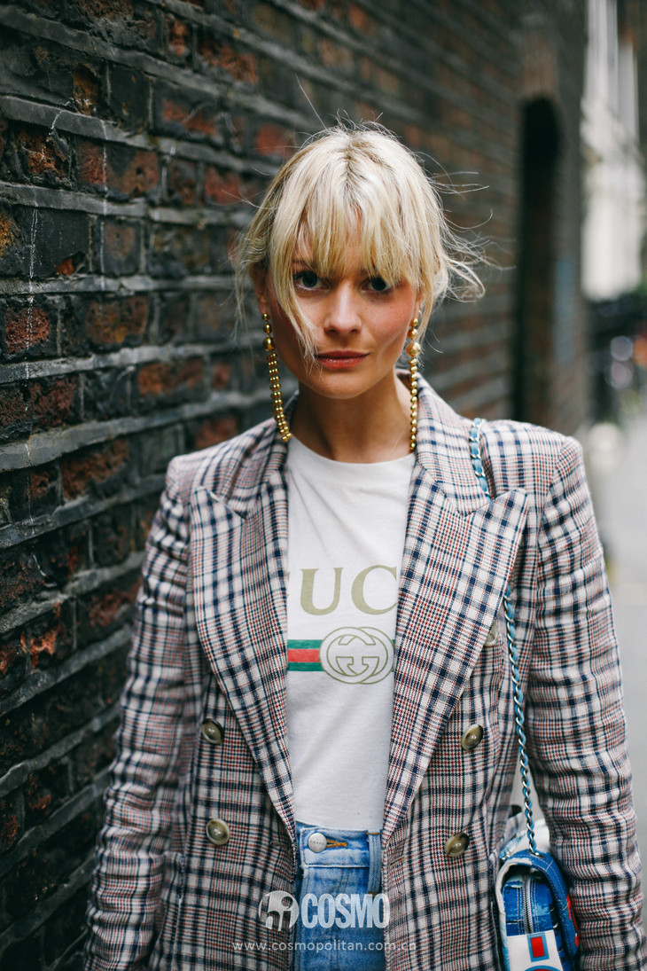 穿起来弹性十足又舒服的牛仔裤,紧身牛仔裤有很好的时髦感