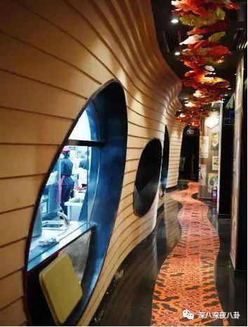 作为博纳的老板娘，开火锅店半个娱乐圈都来捧场，就问厉害不