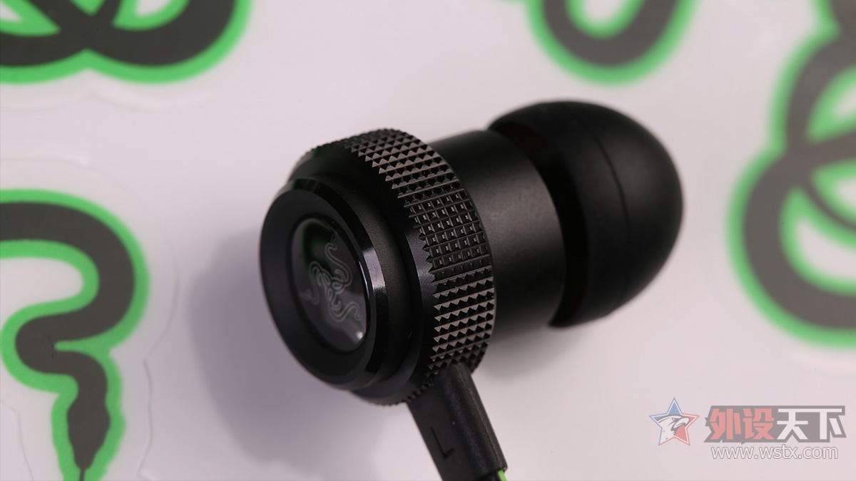 售价899信仰灯降临雷蛇战锤狂鲨BT蓝牙无线耳塞