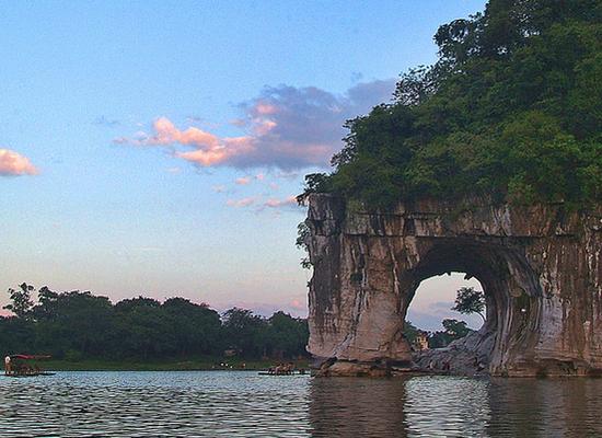 桂林游玩攻略注意事项,桂林到张家界旅游详细攻略