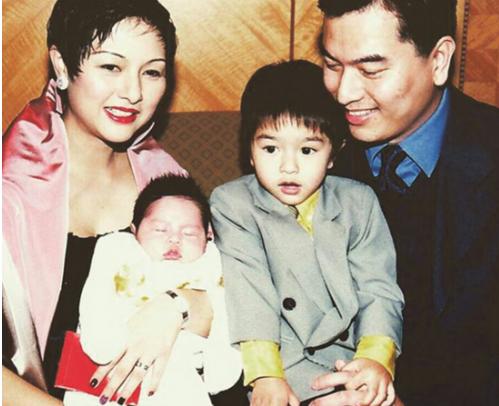 香港童星唐宁电影,港圈童星唐宁