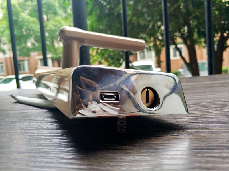 出门忘带钥匙烦恼更换指纹锁,怎样克服出门忘锁门忘关灯