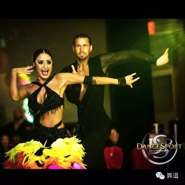 里约热内卢和桑巴,里约热内卢华丽桑巴