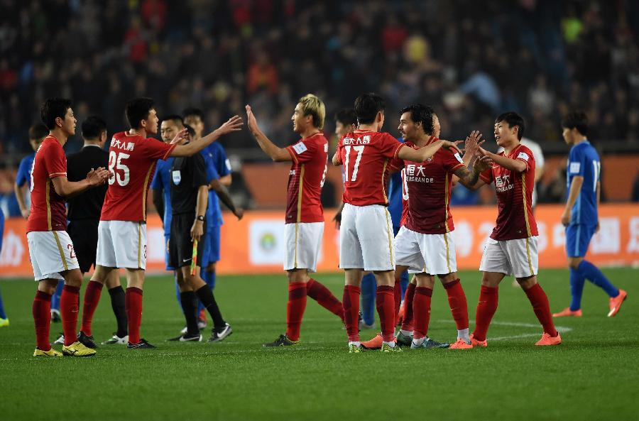 涓秴鐢宠姳鍐茬獊鎵撴灦缇ゆ鍚堥泦,涓秴璧涘満涓嶇己鐪嬬偣