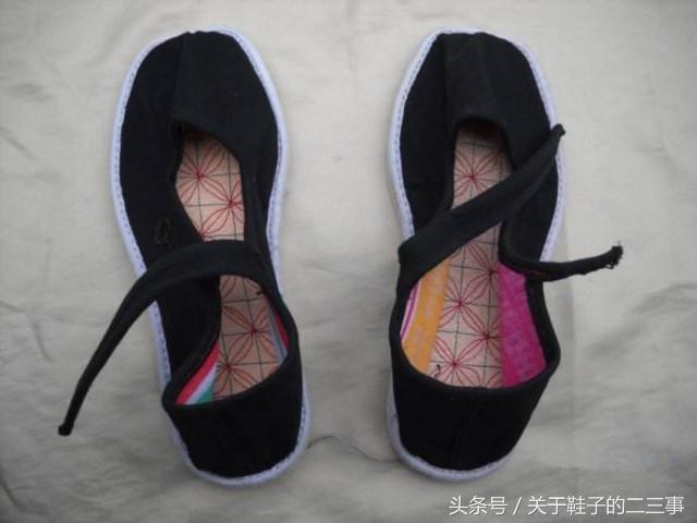 中国女性鞋履100年变迁史，从花盆底、三寸金莲到时髦高跟鞋