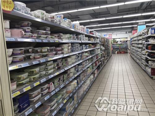 实探高新区百大合家福超市差异化定位将便民带回家