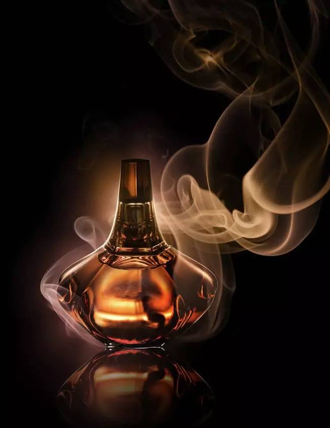 好看的香水瓶设计,设计感香水瓶