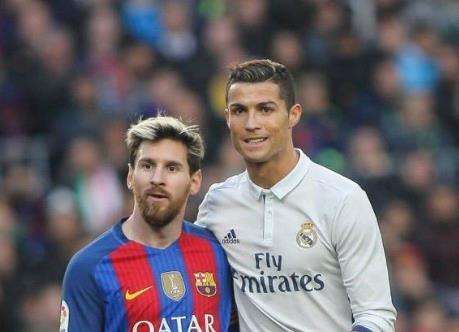 看天下足球的感想,天下足球绝代双骄告别世界杯