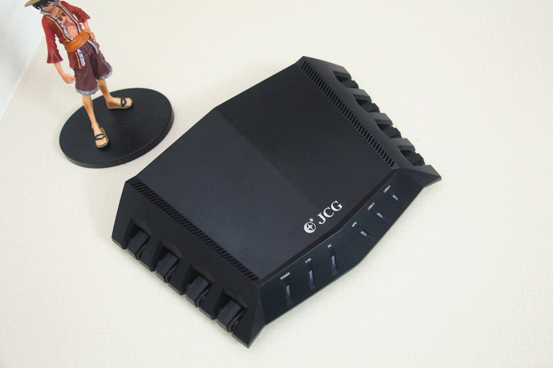 超强增益天线,高增益八通道天线