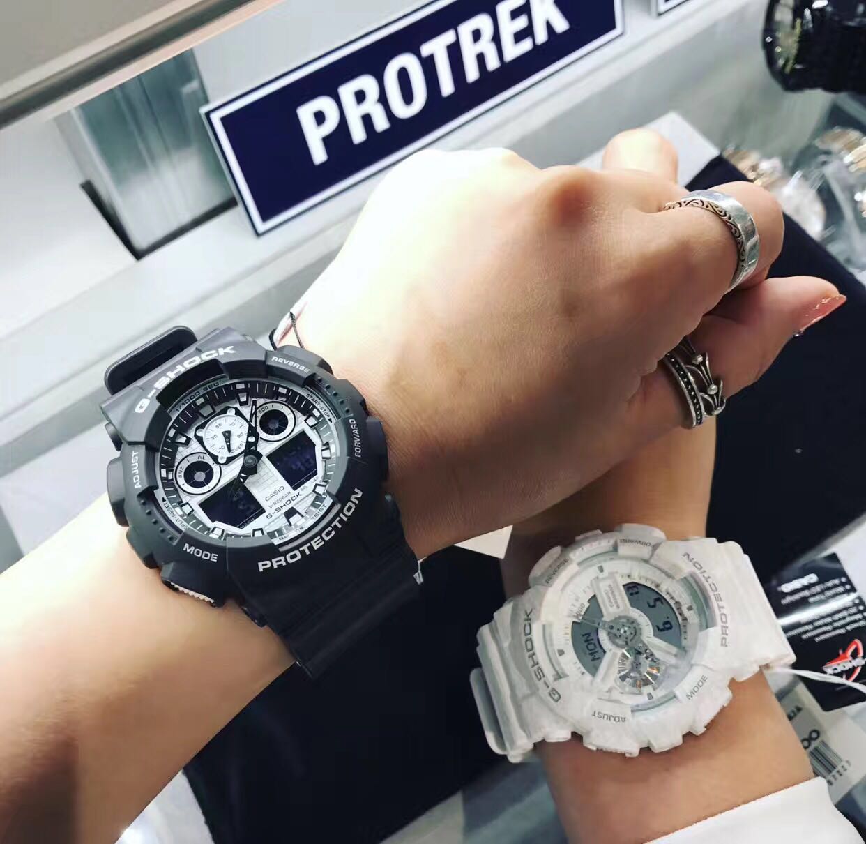 时尚手腕带,小众显瘦时尚轻奢时装