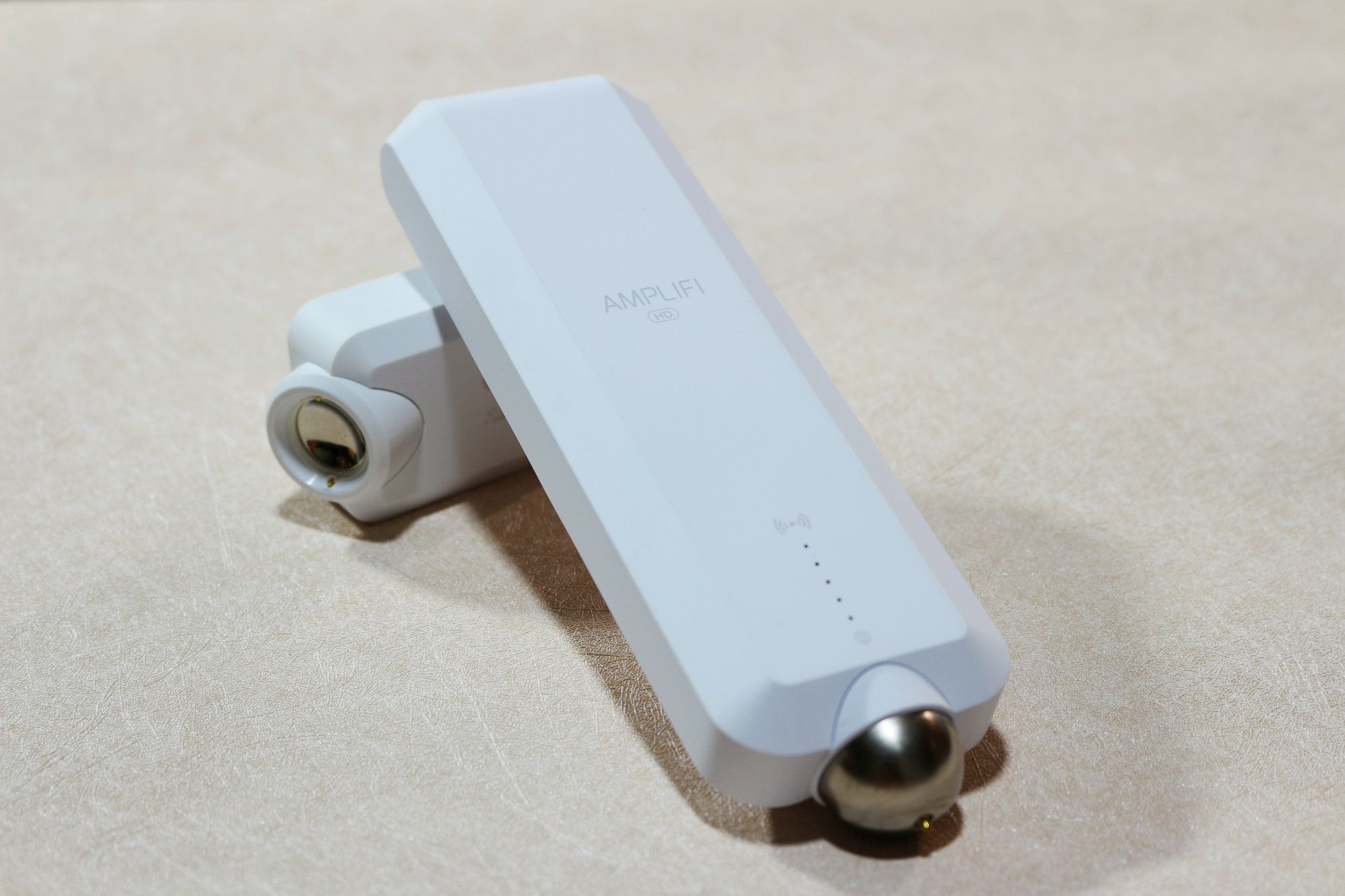 高端wifi路由器评测,amplifi无线路由器是哪里的牌子