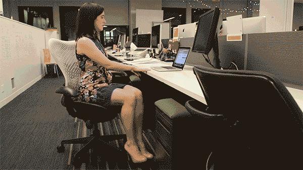 看电视1小时短命21.8分钟，比吸烟还致命！