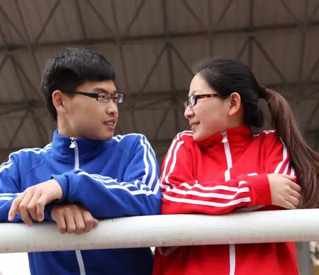 毕业不分手交往三年,毕业不分手微电影