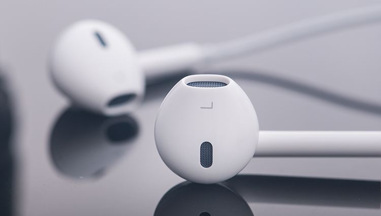别等买错耳机再后悔！告诉你为啥iPhone的耳机在安卓手机上不能用