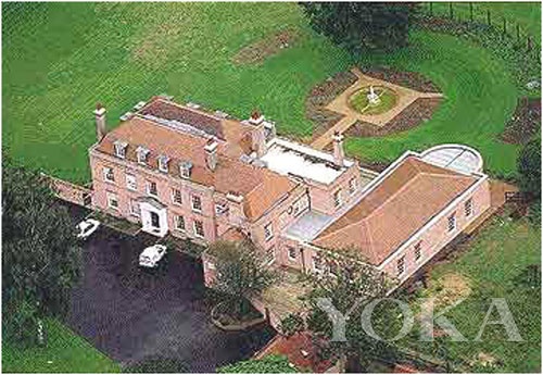 贝嫂宝石戒指,小贝和贝嫂年轻时照片