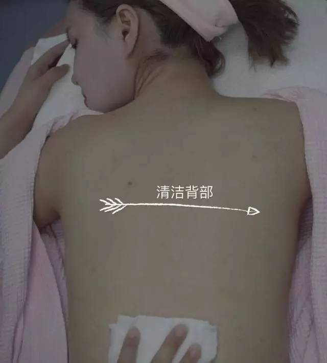 背上痘痘夏天怎么穿吊带,背后长痘痘怎么穿小吊带