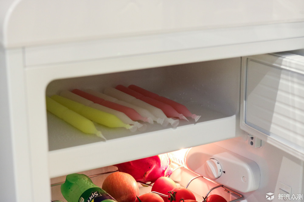 小吉迷你冰箱测评体验,小吉mini冰箱什么颜色好看