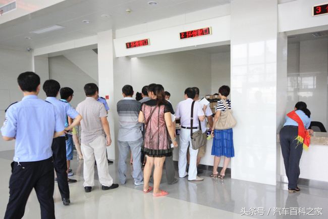 广州摩托车6年免检办理流程,汽车六年免检到期第一次审车流程