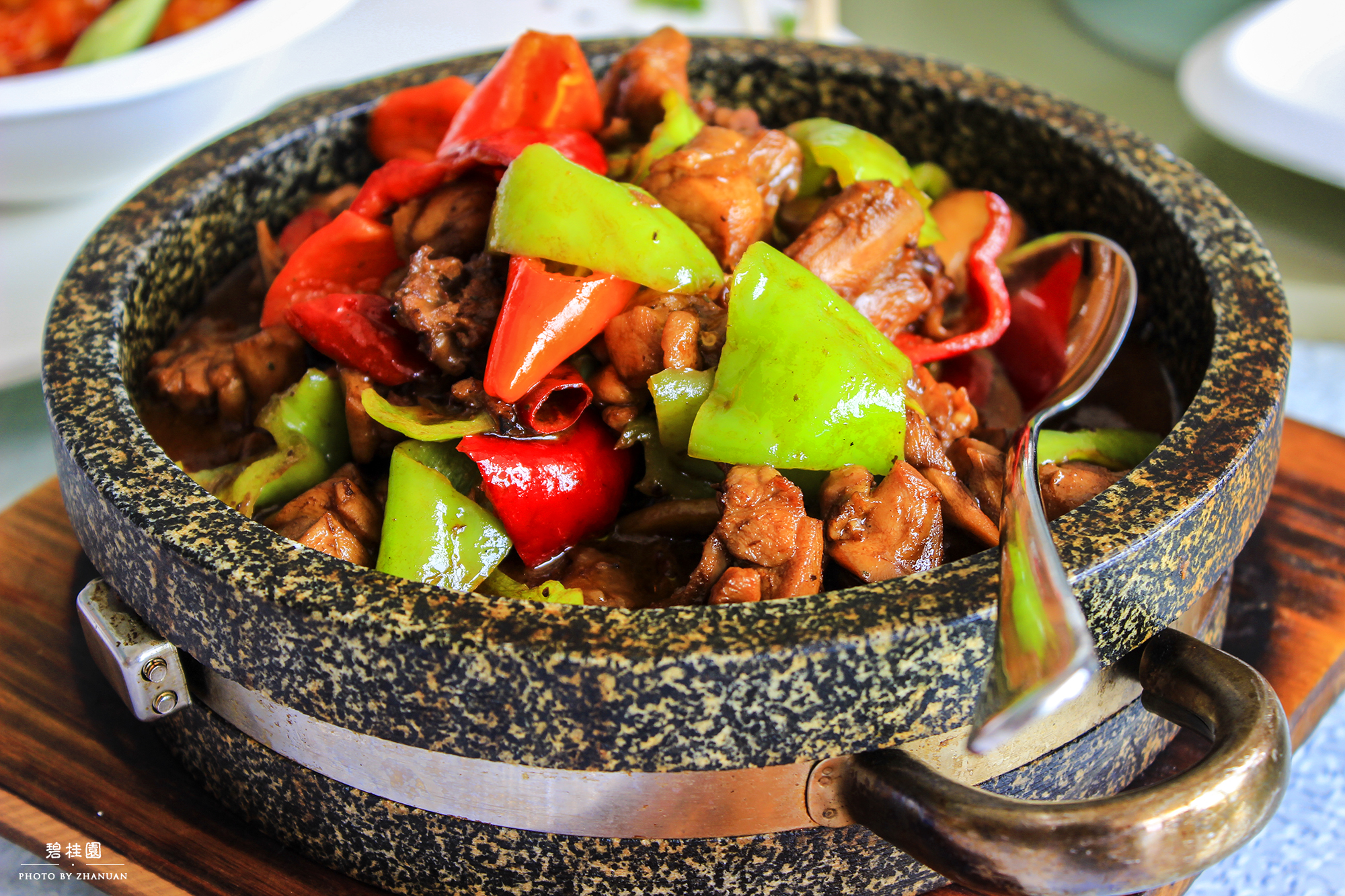 这个夏日,就去碧桂园十里金滩避暑吧