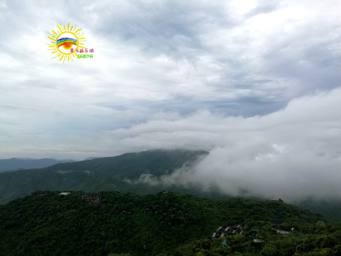 跟着大海去旅行三亚,记录旅行时光娃带老妈三亚看海