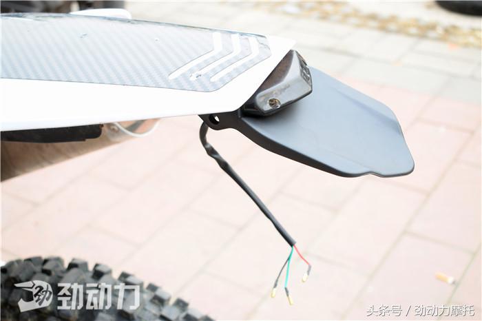 减震比较好的国产越野摩托车,国产越野摩托车300参数