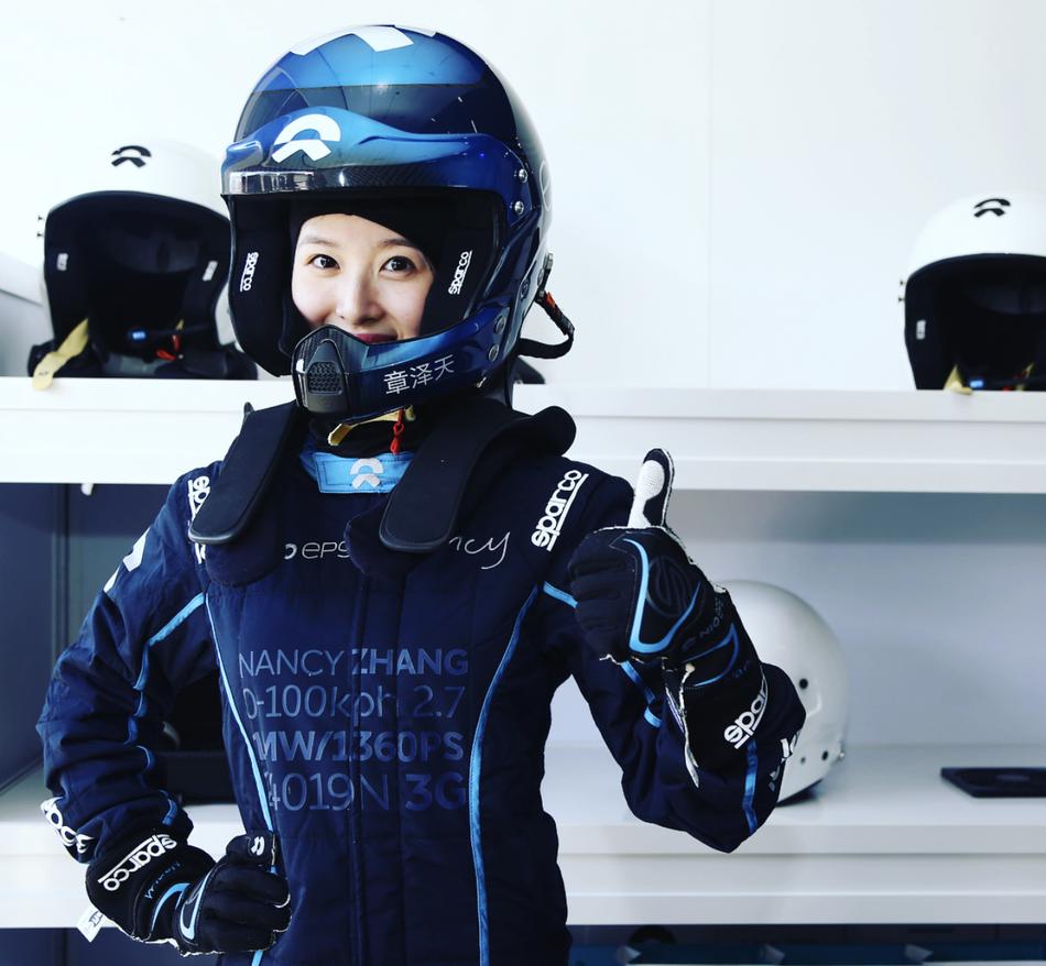 隔壁老王家一下提了两辆EC180，他这是要干啥？